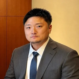 審査員 東堀 聡士